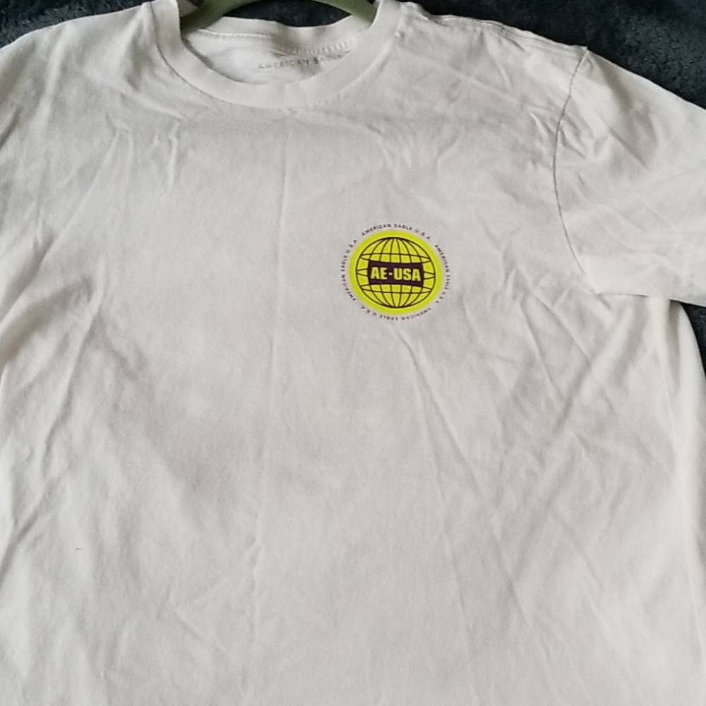 AE. USA global tee